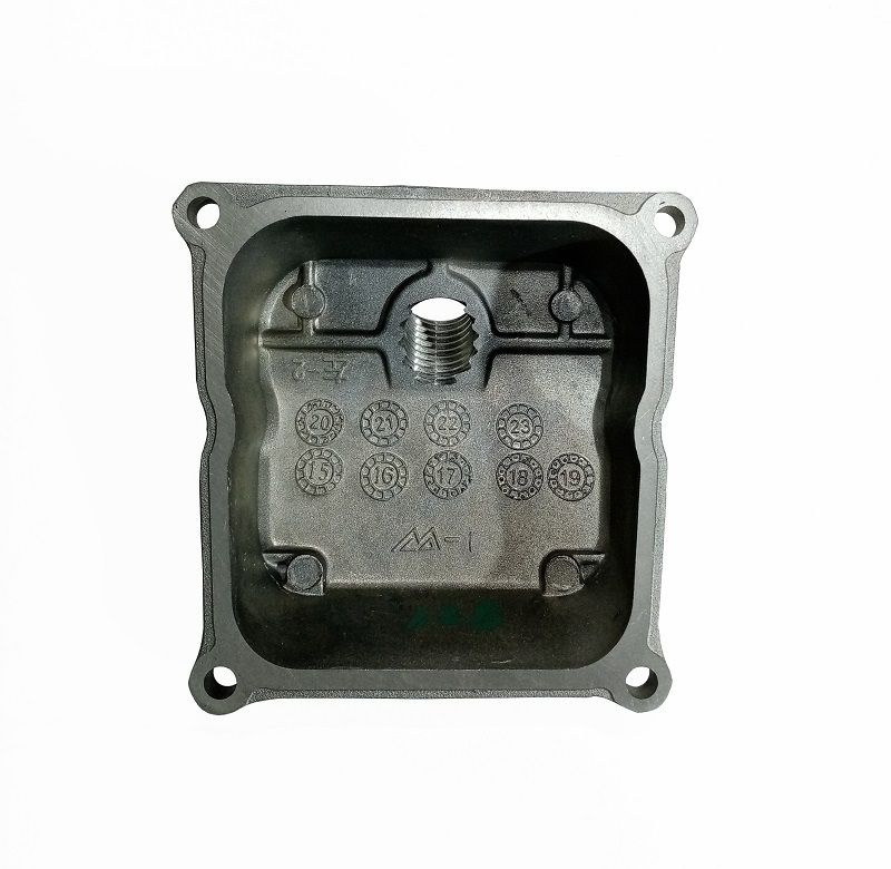 Крышка ГБЦ LC2V80FD/120230165-0001