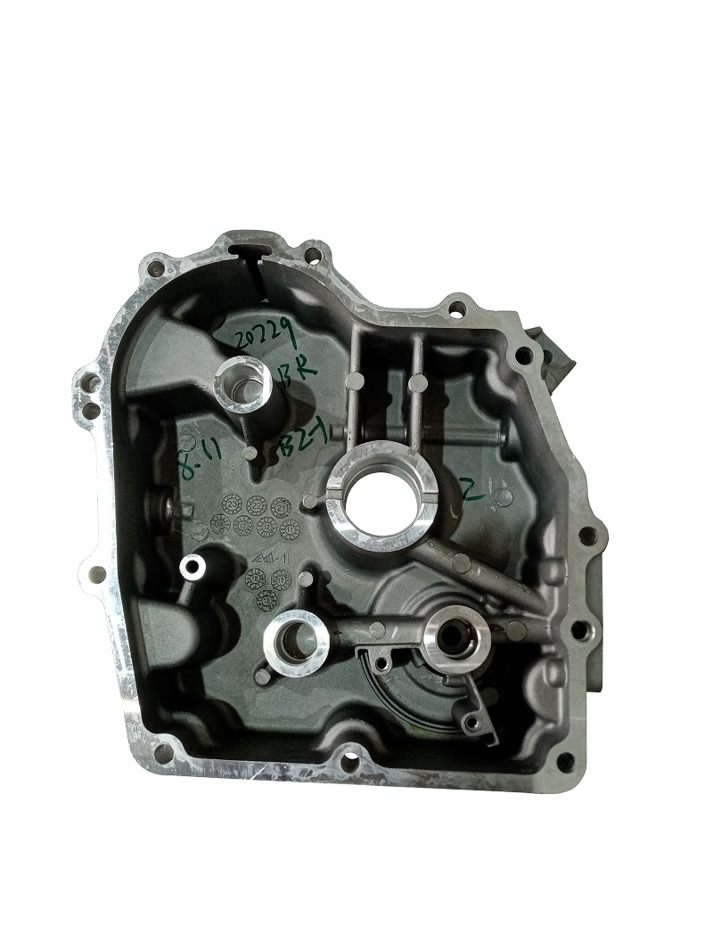 Крышка картера LC1P96F/110820229-0001